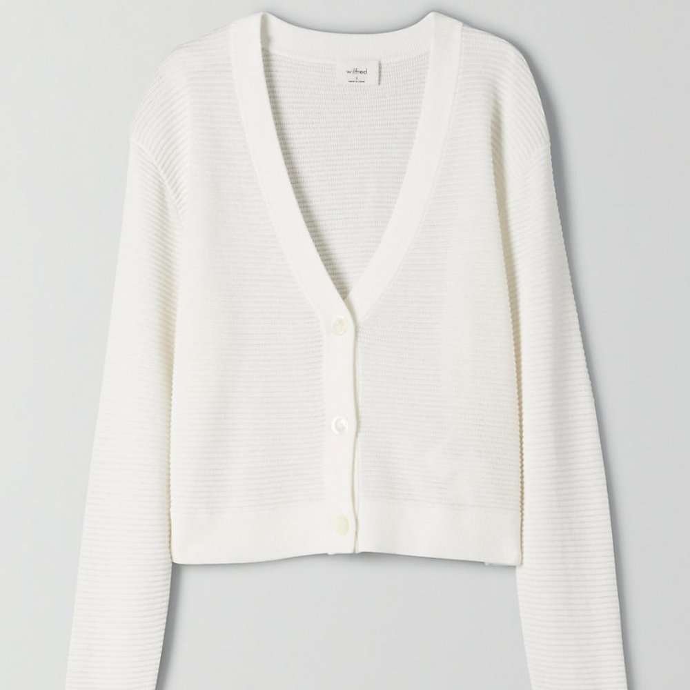 Light Cropped Cardigan